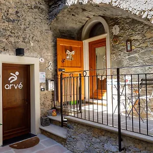 Arvé Castelbianco - E Couette-café